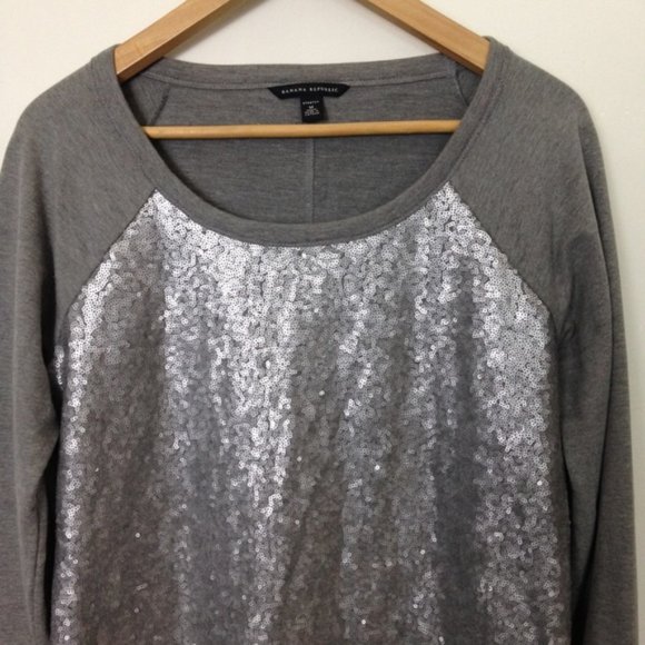 Banana Republic Sweaters - Banana Republic Stretch Sequin Scoop M Sweater